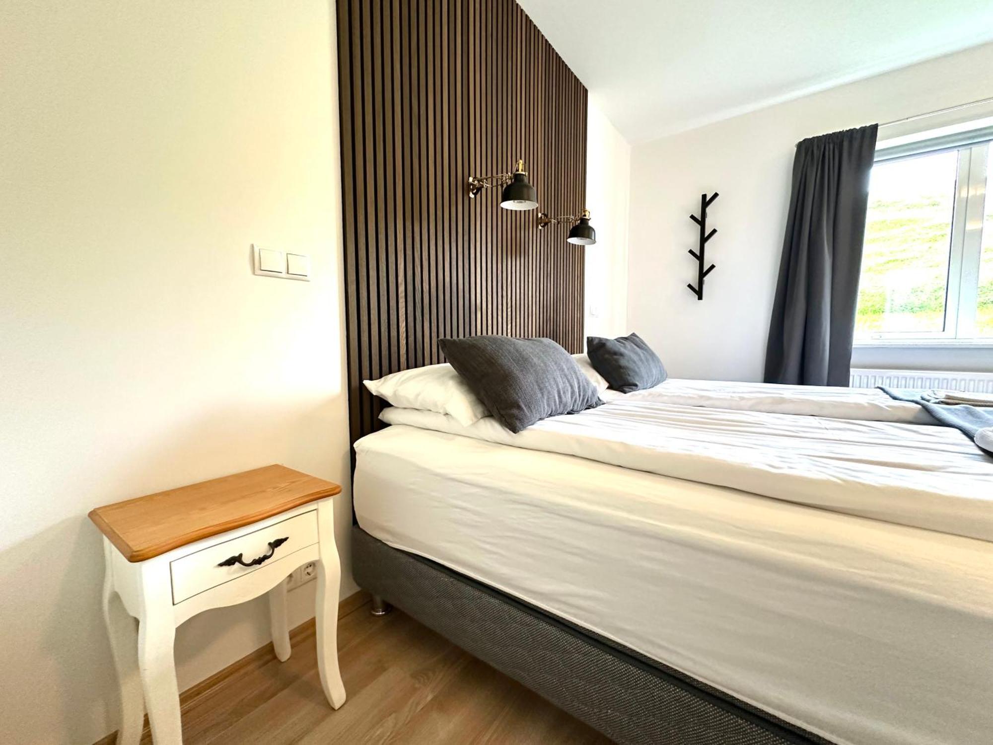 Guesthouse Brúnahlíð Athaldalur Extérieur photo