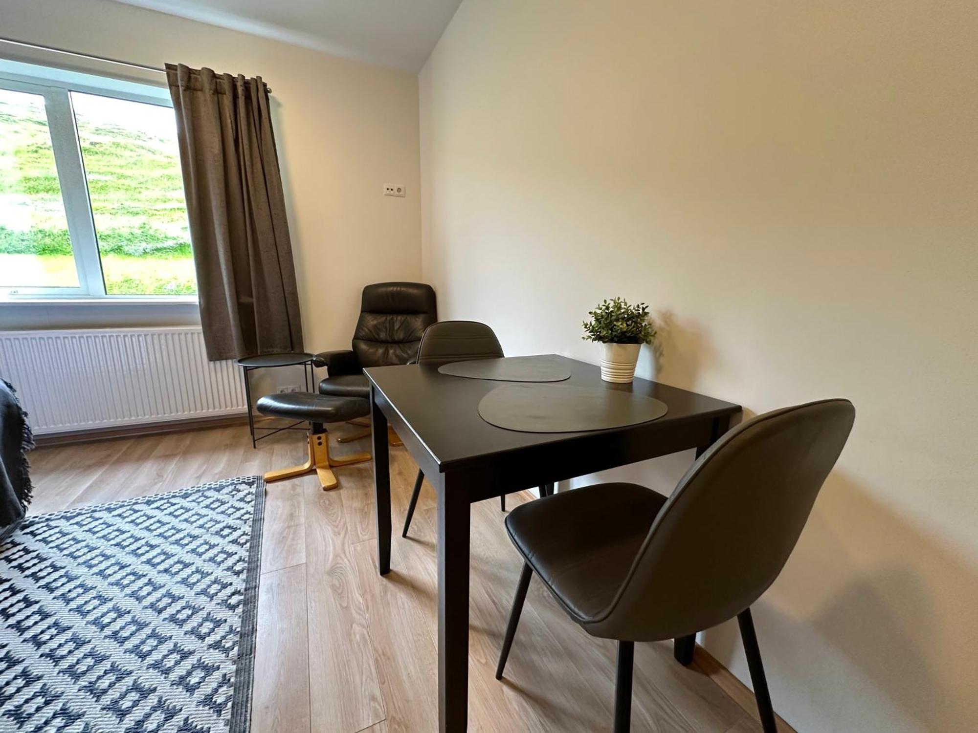 Guesthouse Brúnahlíð Athaldalur Extérieur photo